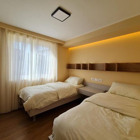 Adore - Modern Apartment تيرانا المظهر الخارجي الصورة