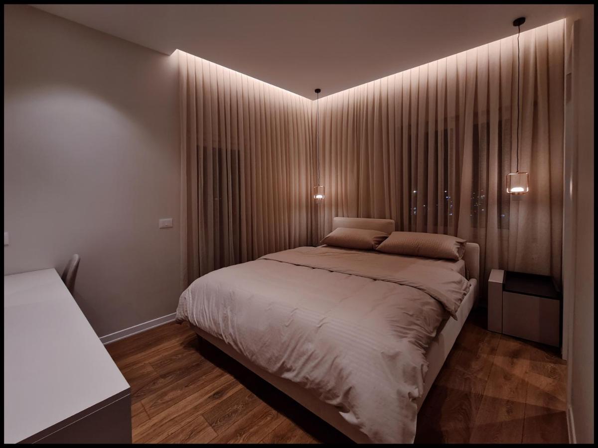 Adore - Modern Apartment تيرانا المظهر الخارجي الصورة