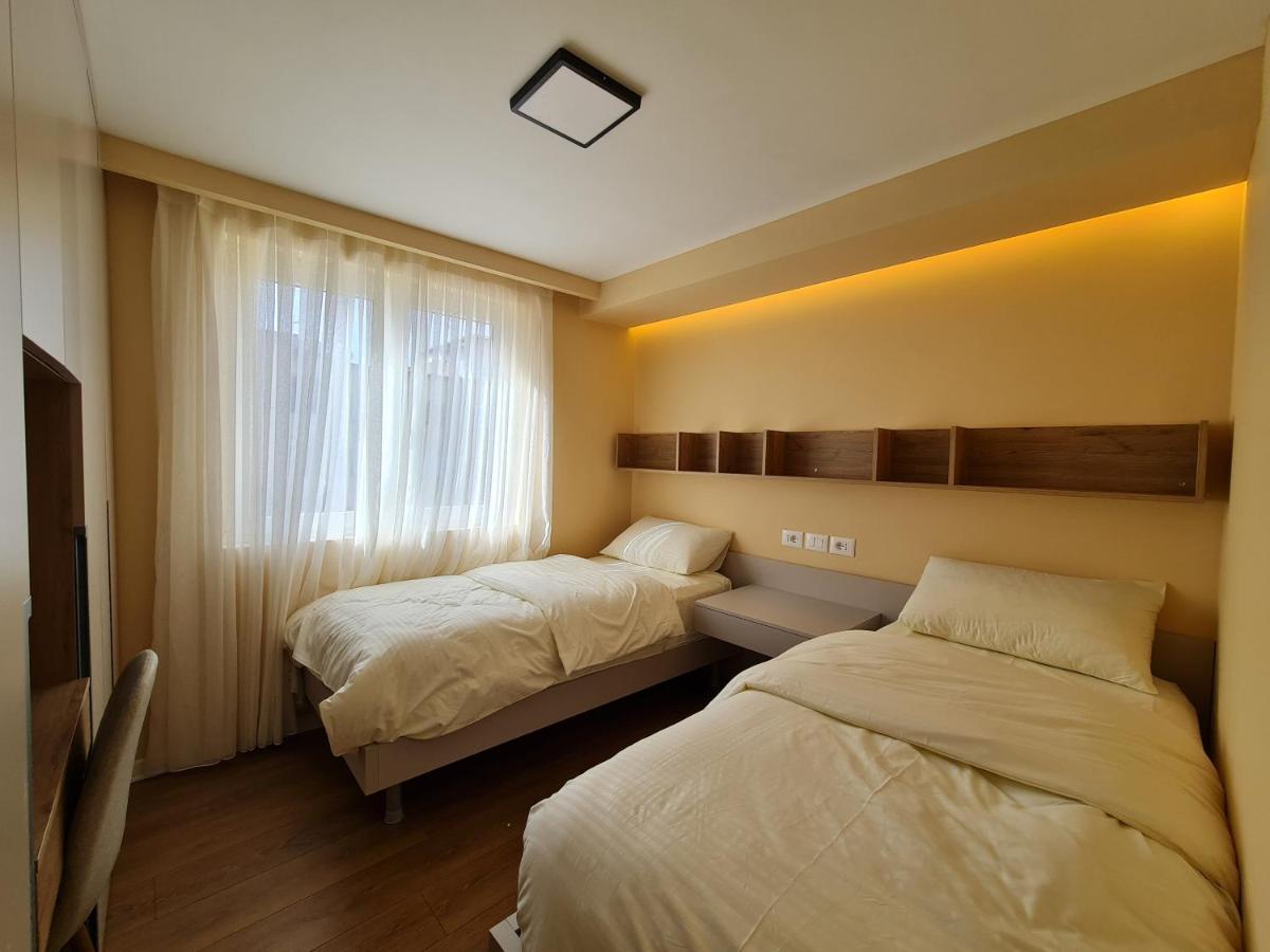 Adore - Modern Apartment تيرانا المظهر الخارجي الصورة
