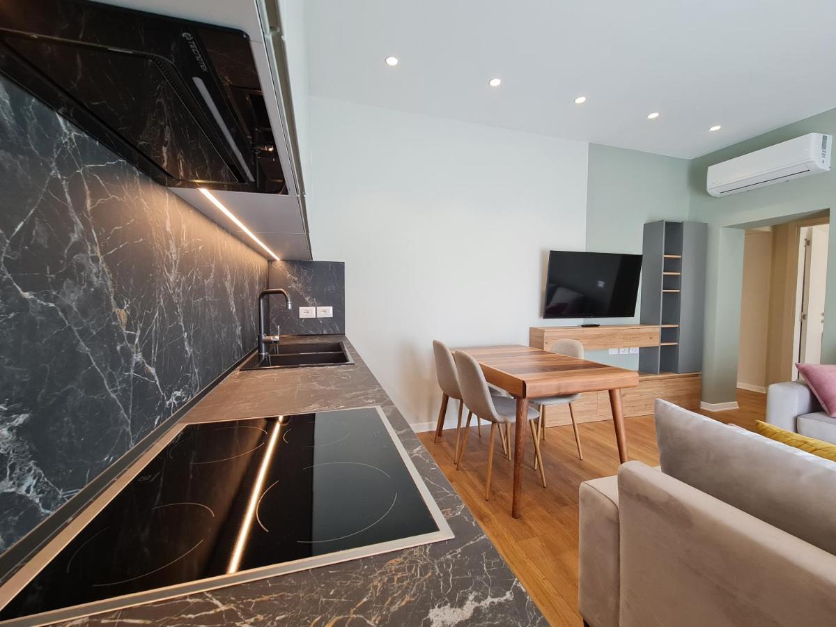 Adore - Modern Apartment تيرانا المظهر الخارجي الصورة