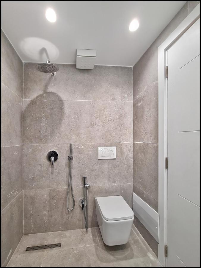 Adore - Modern Apartment تيرانا المظهر الخارجي الصورة